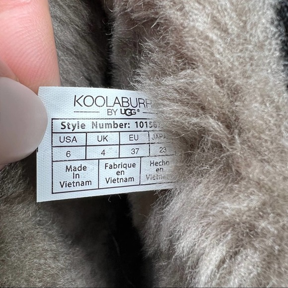 Koolaburra by Ugg Black Bow Sheep Skin Leather Mid Shaft Boots - Picture 10 of 10